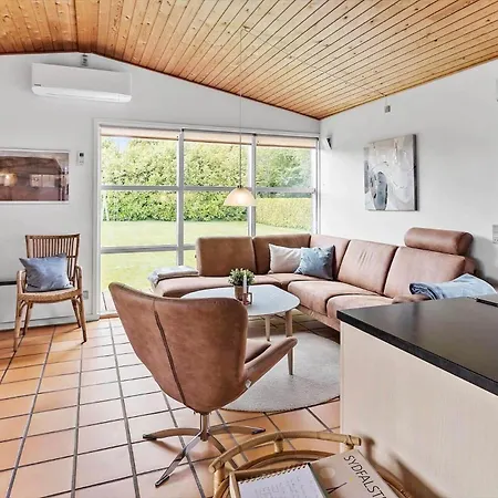 M323-vaeggerlose-skovlystvej-38 Feriehus Bøtø By